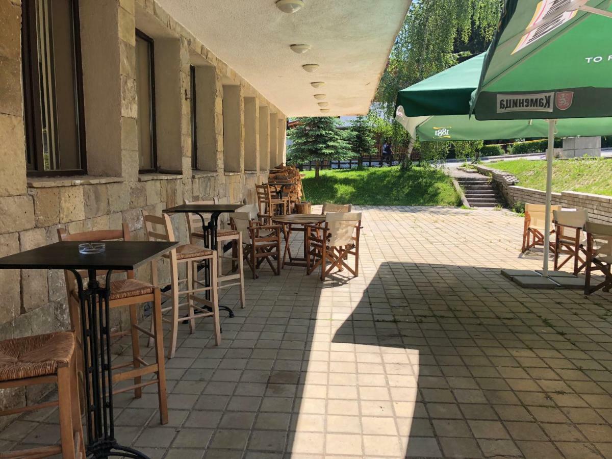 弗洛拉黛西公寓酒店 波罗维茨 外观 照片